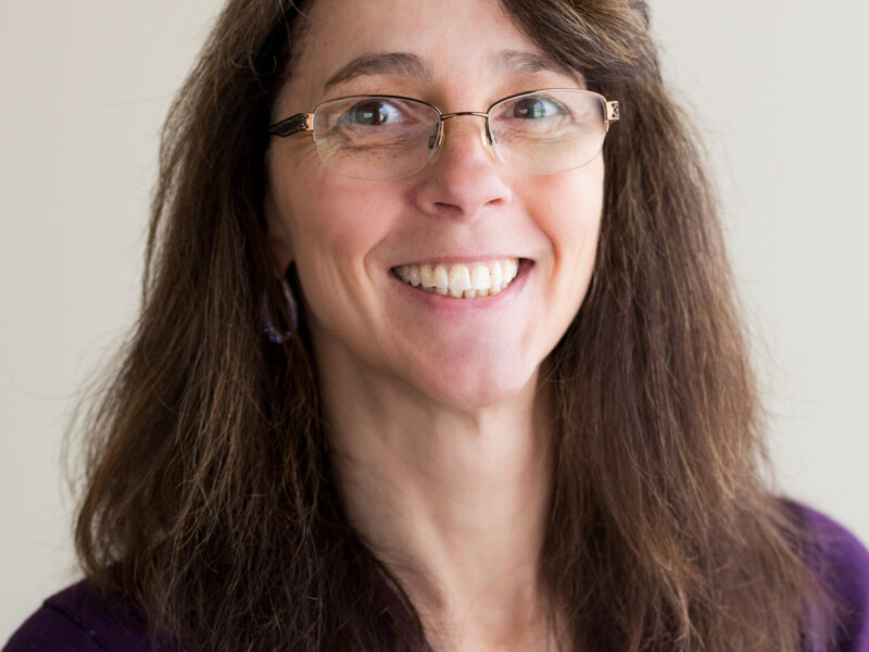Headshot of Jennifer L. Roberts